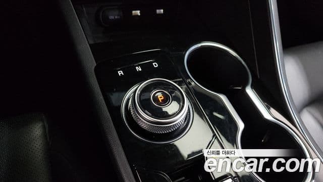Kia K5 2023 — Şəkil 9/20