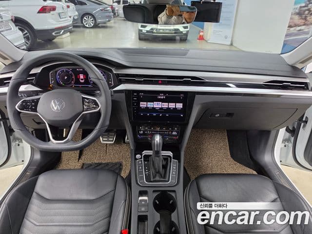 Volkswagen Arteon 2022 — ფოტო 10/20