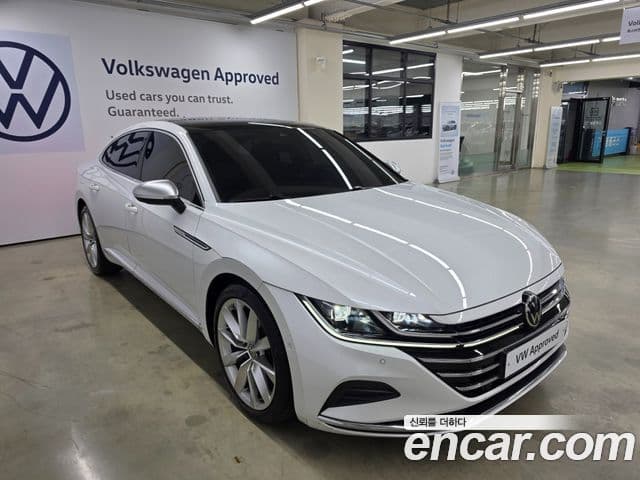 Volkswagen Arteon 2022 — ფოტო 19/20