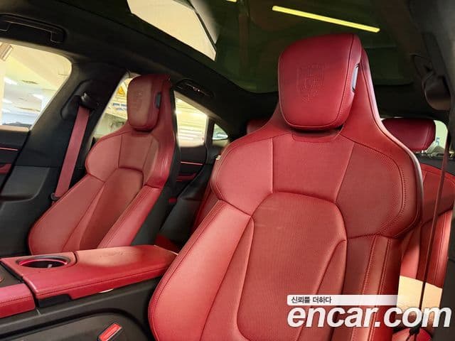 Porsche Taycan 2022 — Şəkil 10/20