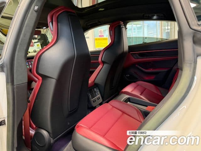 Porsche Taycan 2022 — Şəkil 15/20