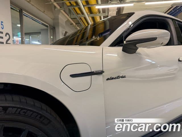 Porsche Taycan 2022 — Şəkil 2/20