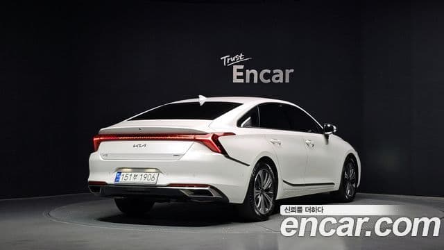 Kia K8 2023 — ფოტო 2/20