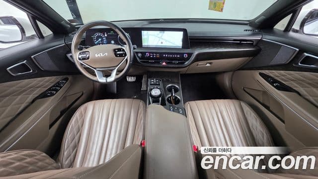 Kia K8 2023 — ფოტო 7/20