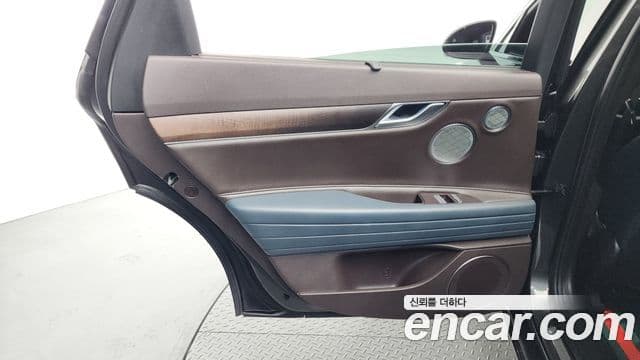 Genesis G80 2021 — Şəkil 13/36