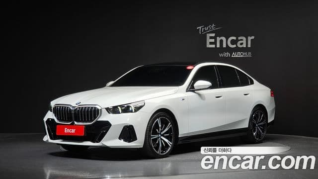 BMW 5 Series 2025 — Şəkil 1/20