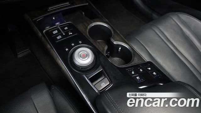 Kia K8 2021 — ფოტო 9/20