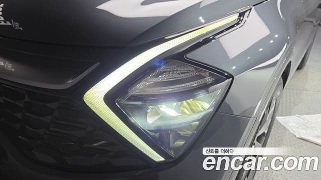 Kia Sportage 2023 — Photo 30/32