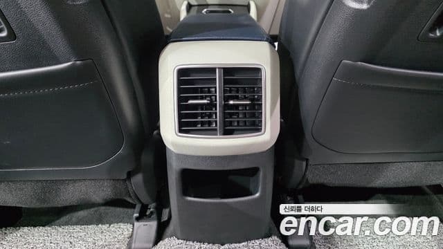 Kia Sportage 2023 — Photo 17/32