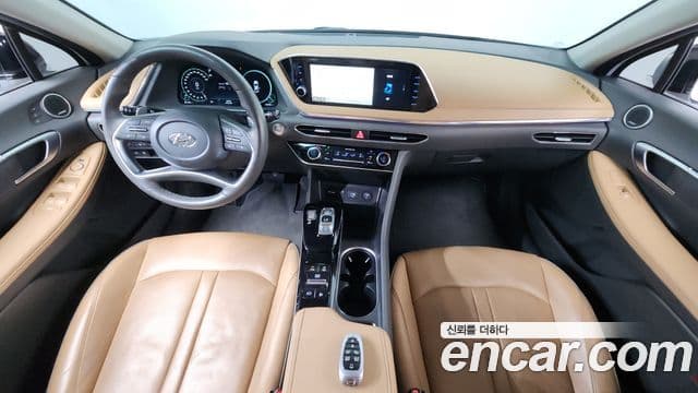 Hyundai Sonata 2021 — ფოტო 7/20