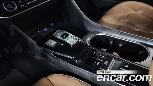 Hyundai Sonata 2021 — ფოტო 9/20