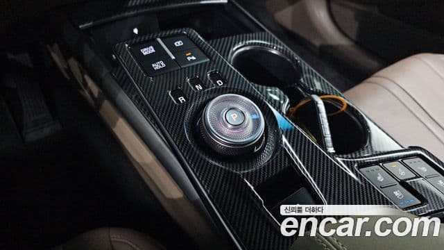 Kia K8 2022 — Şəkil 9/20
