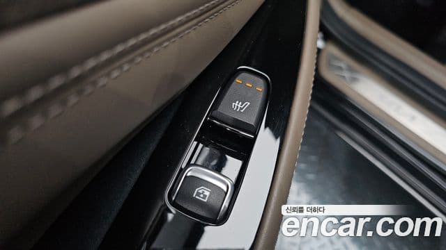 Kia K8 2022 — Şəkil 19/20