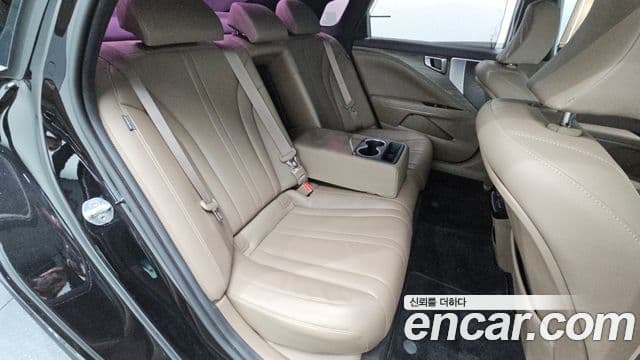 Kia K8 2022 — Photo 15/32