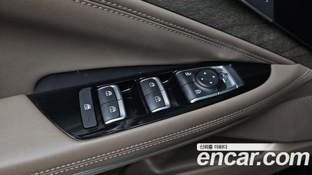 Kia K8 2022 — Photo 19/32