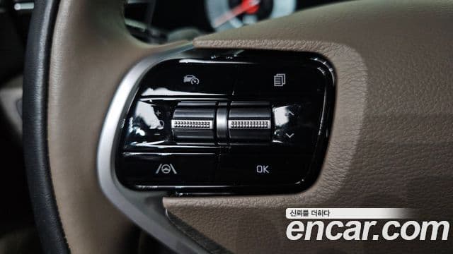 Kia K8 2022 — Photo 17/32
