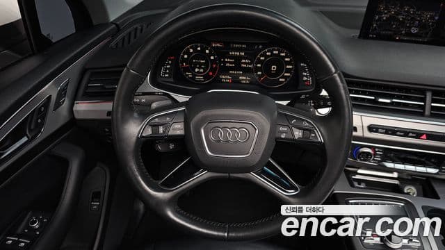 Audi Q7 2019 — Фото 13/20
