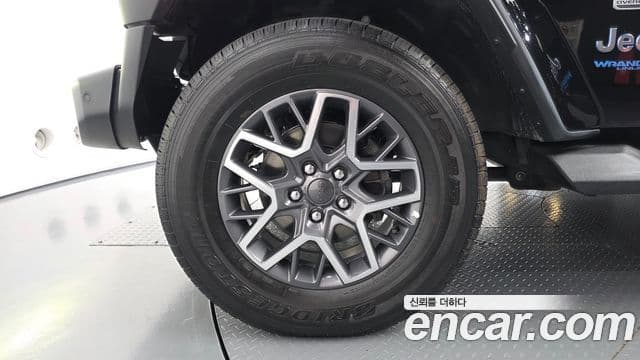 Jeep Wrangler 2022 — Şəkil 5/20