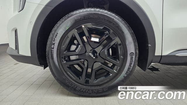 Kia Sorento 2024 — ფოტო 5/20