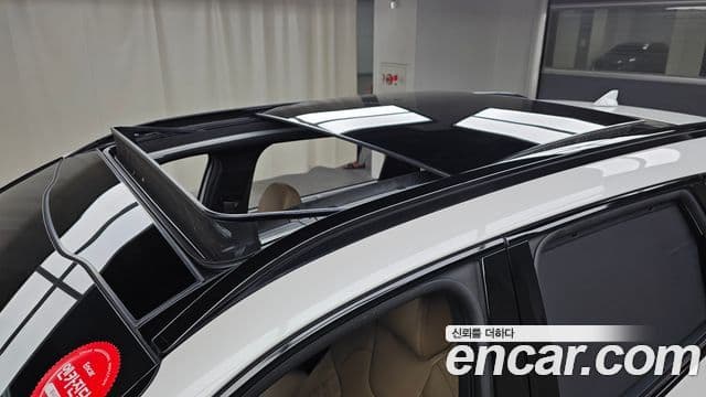 Kia Sorento 2024 — ფოტო 15/20
