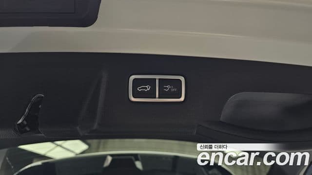 Kia Sorento 2024 — ფოტო 16/20