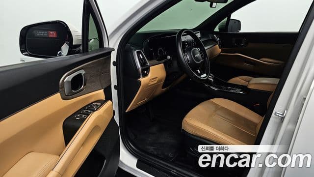 Kia Sorento 2022 — Şəkil 10/20