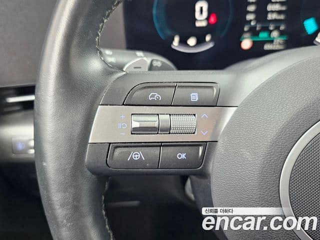 Hyundai Kona 2023 — ფოტო 16/20