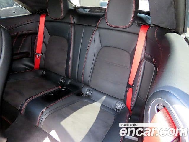Mercedes-Benz C-Class 2018 — Şəkil 9/20
