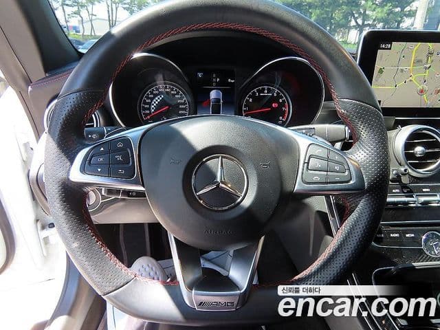 Mercedes-Benz C-Class 2018 — Şəkil 8/20