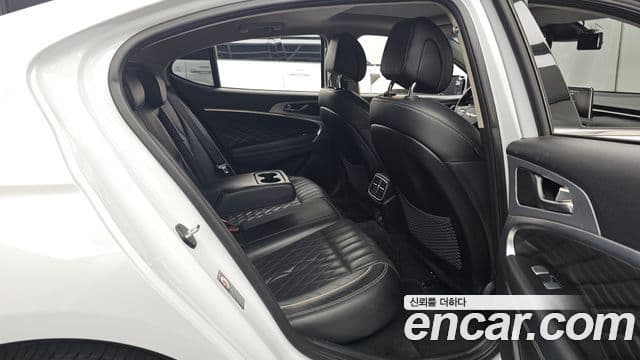 Genesis G70 2019 — Şəkil 12/20