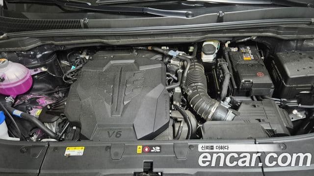 Kia Carnival 2025 — Photo 5/18
