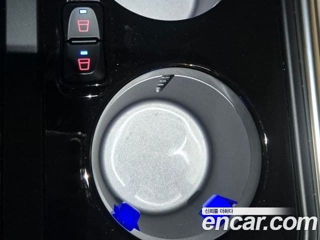 Kia Carnival 2025 — Photo 3/18