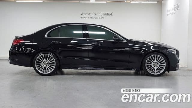 Mercedes-Benz C-Class 2023 — Фото 18/20