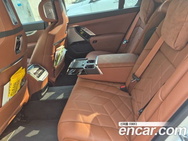 BMW 7 Series 2024 — Şəkil 4/5
