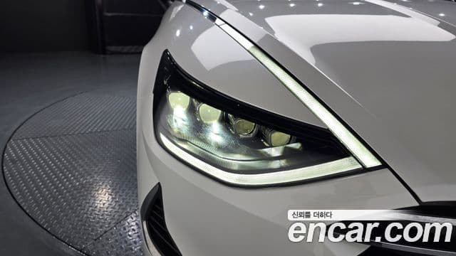 Hyundai Sonata Hybrid 2019 — Şəkil 20/31