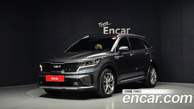 Kia Sorento 2022 — Фото 1/20