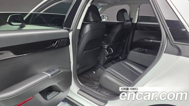 Hyundai Grandeur 2023 — ფოტო 12/20