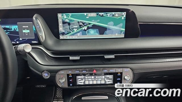 Genesis G90 2022 — Photo 19/20