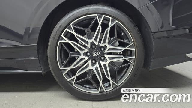 Hyundai Grandeur Hybrid 2024 — Photo 31/40
