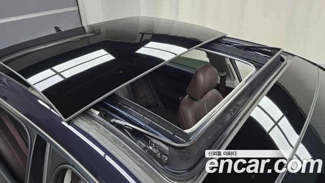 Hyundai Grandeur Hybrid 2024 — Photo 37/40