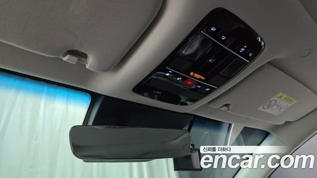 Hyundai Grandeur Hybrid 2024 — Photo 33/40