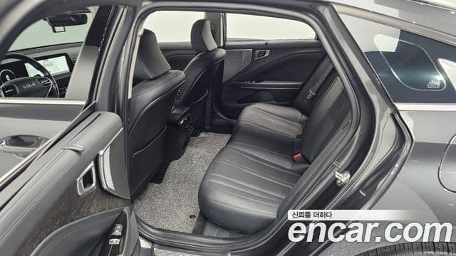 Kia K8 2023 — Şəkil 12/20