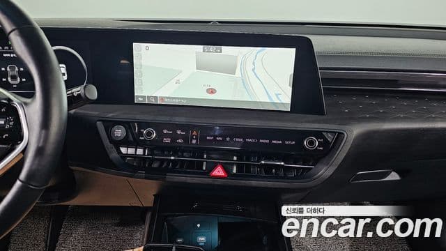 Kia K8 2023 — Şəkil 13/20