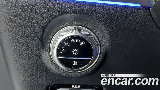Mercedes-Benz C-Class 2022 — Şəkil 18/20