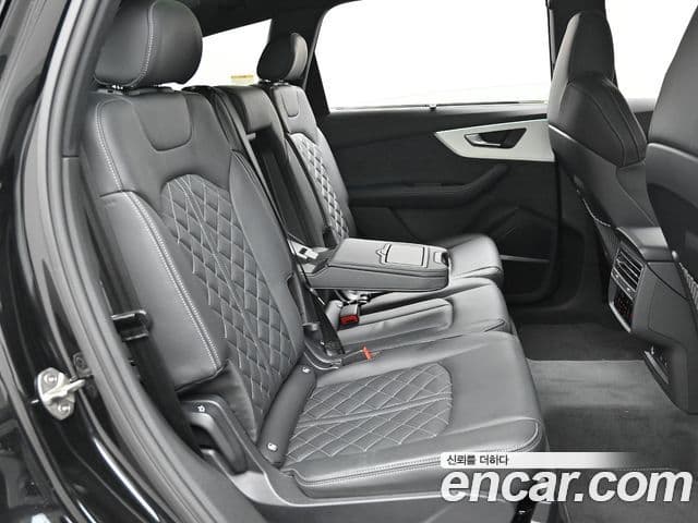Audi Q7 2025 — Photo 17/20