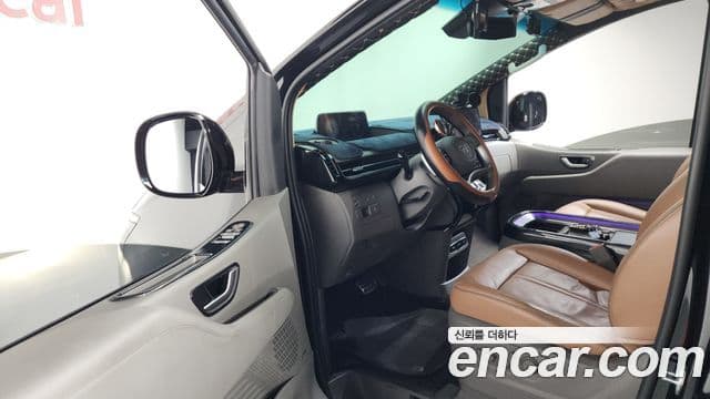 Hyundai Staria 2023 — Şəkil 10/20