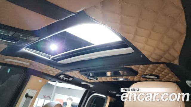 Hyundai Staria 2023 — Şəkil 19/20