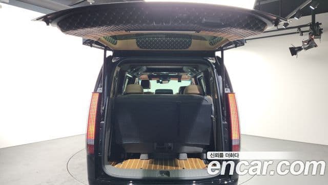 Hyundai Staria 2023 — Şəkil 20/20