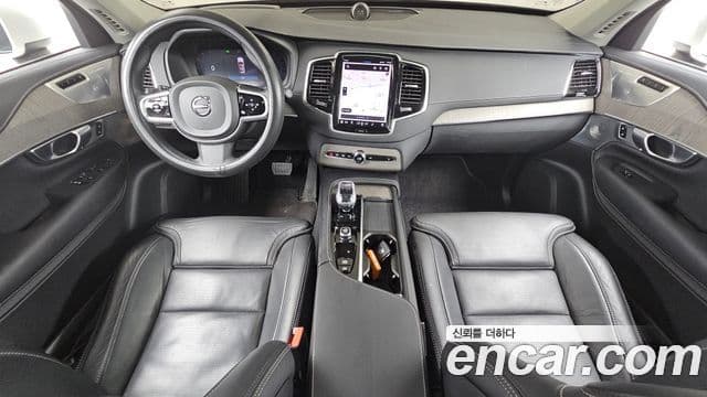 Volvo XC90 2023 — ფოტო 7/20