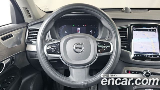 Volvo XC90 2023 — ფოტო 13/20